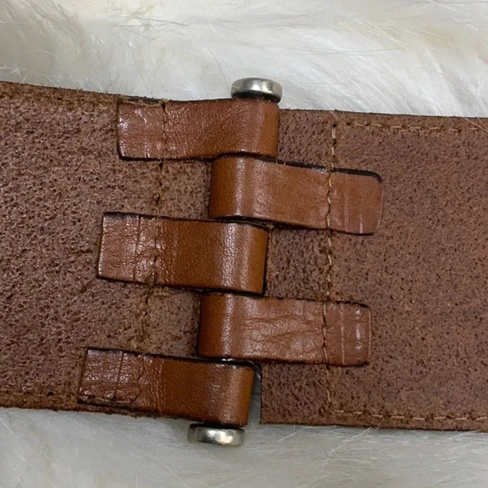 Theory leather belt RARE Italian leather luxury Belt brass handmade Italy‎ S M